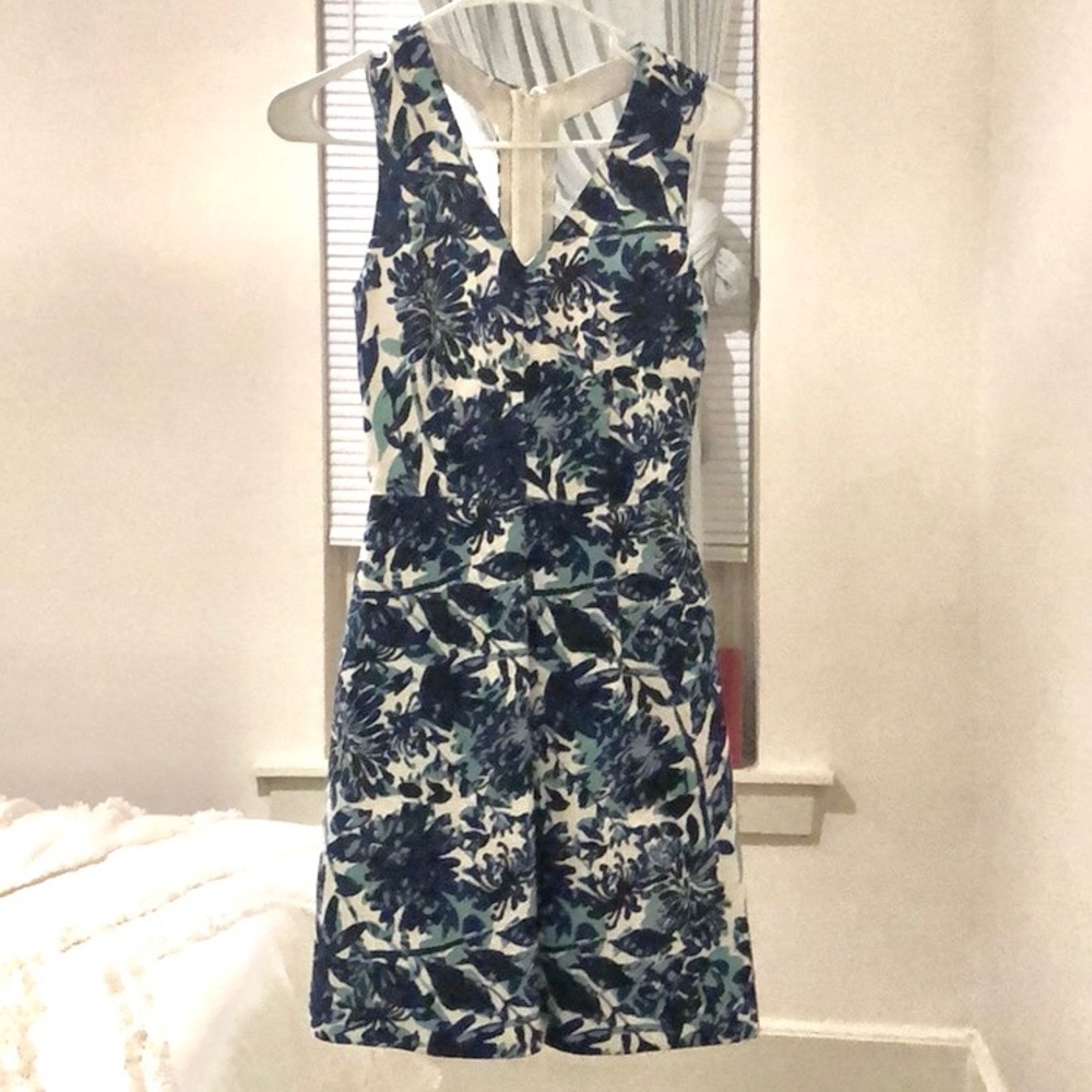 H&M NWOT Floral Blue dress